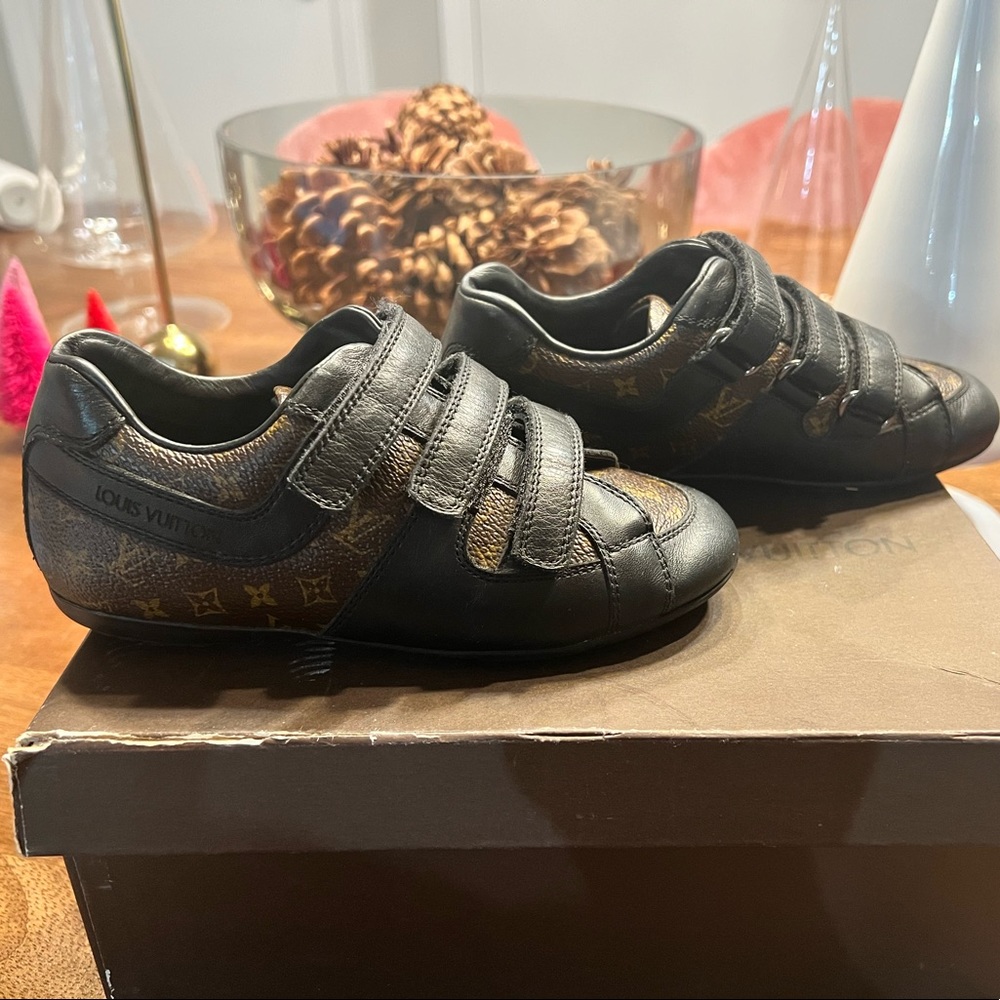 SOLD!!! LOUIS VUITTON SHOES SNEAKERS KIDS TODDLER